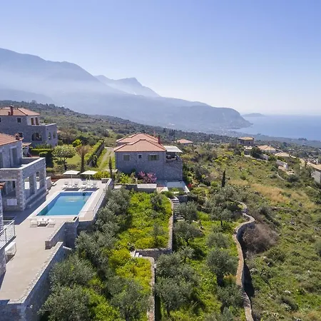 Asanti Villas Levktron Room photo