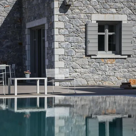 Asanti Villas Levktron Exterior photo